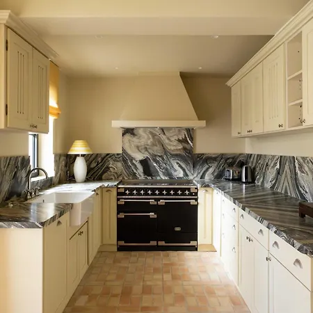 Magnifique Riva Avec Piscine Aux Salins Villa