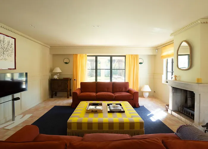 Villa Magnifique Riva Avec Piscine Aux Salins *