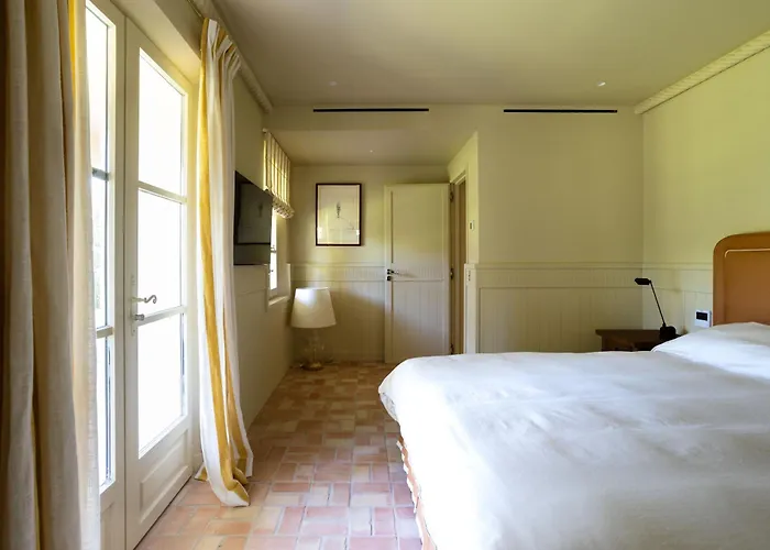 Villa Magnifique Riva Avec Piscine Aux Salins *